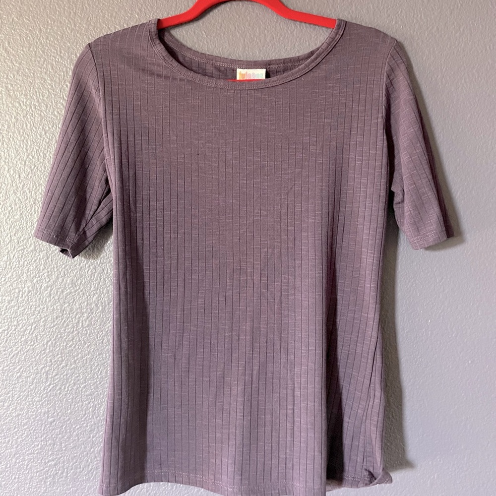 Lularoe purple Gigi shirt